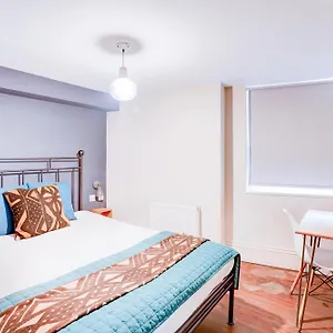 peckham-rooms-hotel.brighton-hotels-england.com/